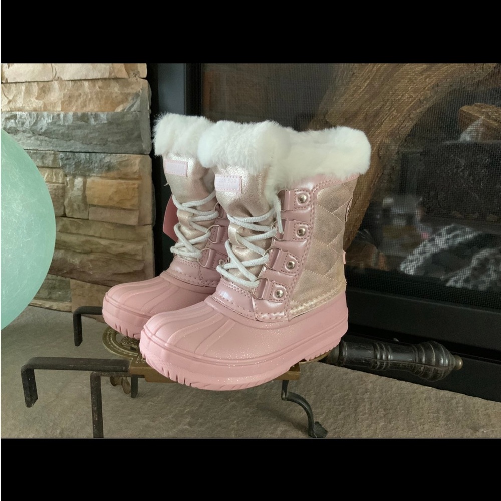 LONDON FOG KIDS BOOTS NEW SZ. 11